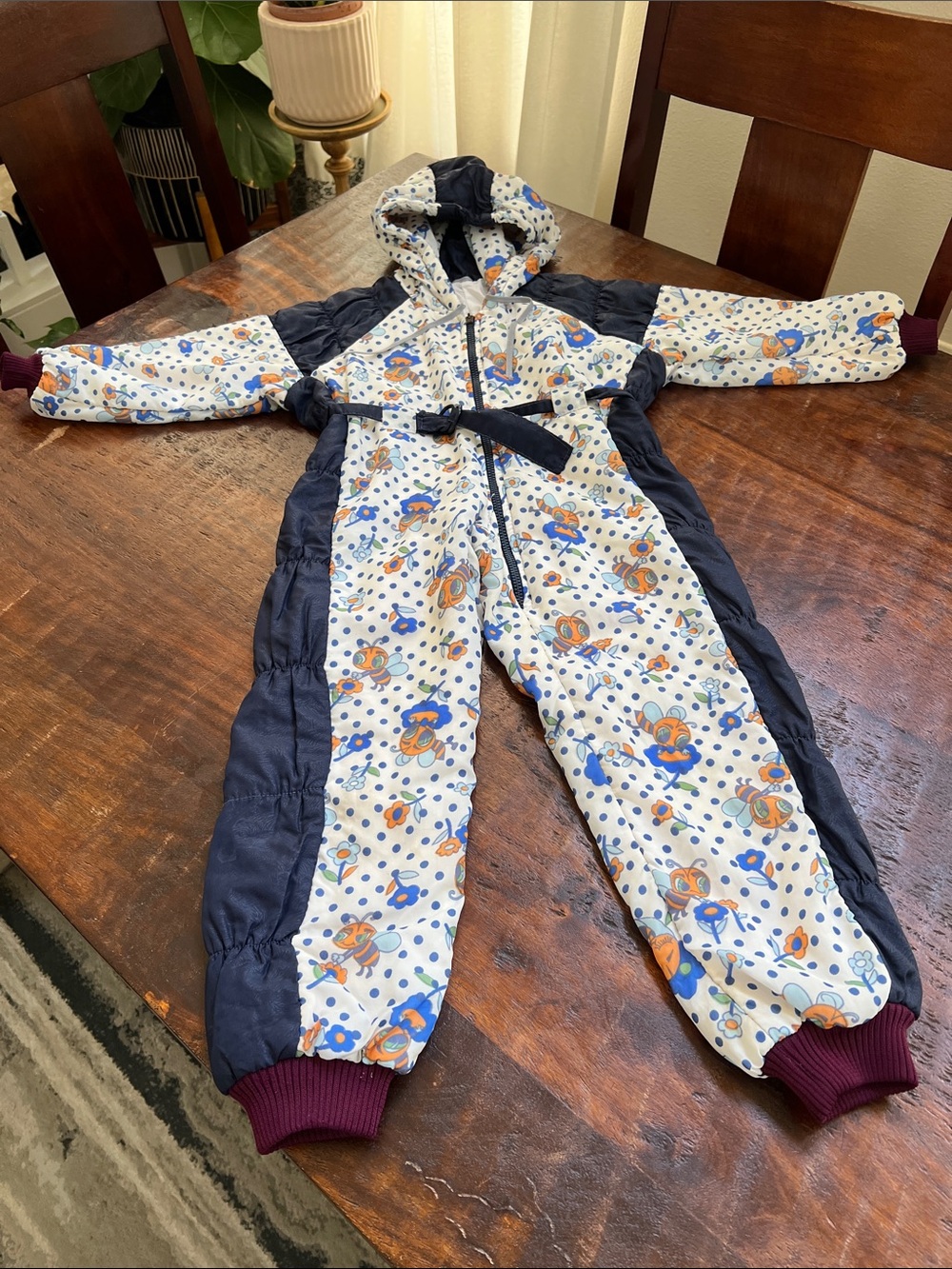 True Vintage Insulated One-Piece Bunting Snowsuit Whimsical Floral/Bumblebee